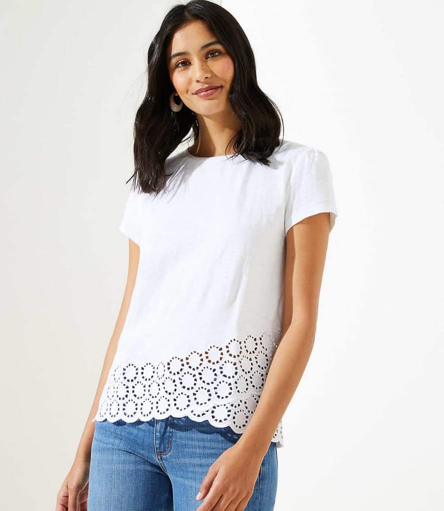 Lace Hem Top comes in white and black