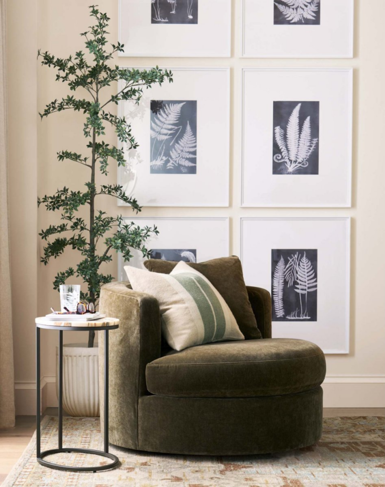 10 Simple Ideas For Decorating With Green Home Decor - Inspiration For Moms